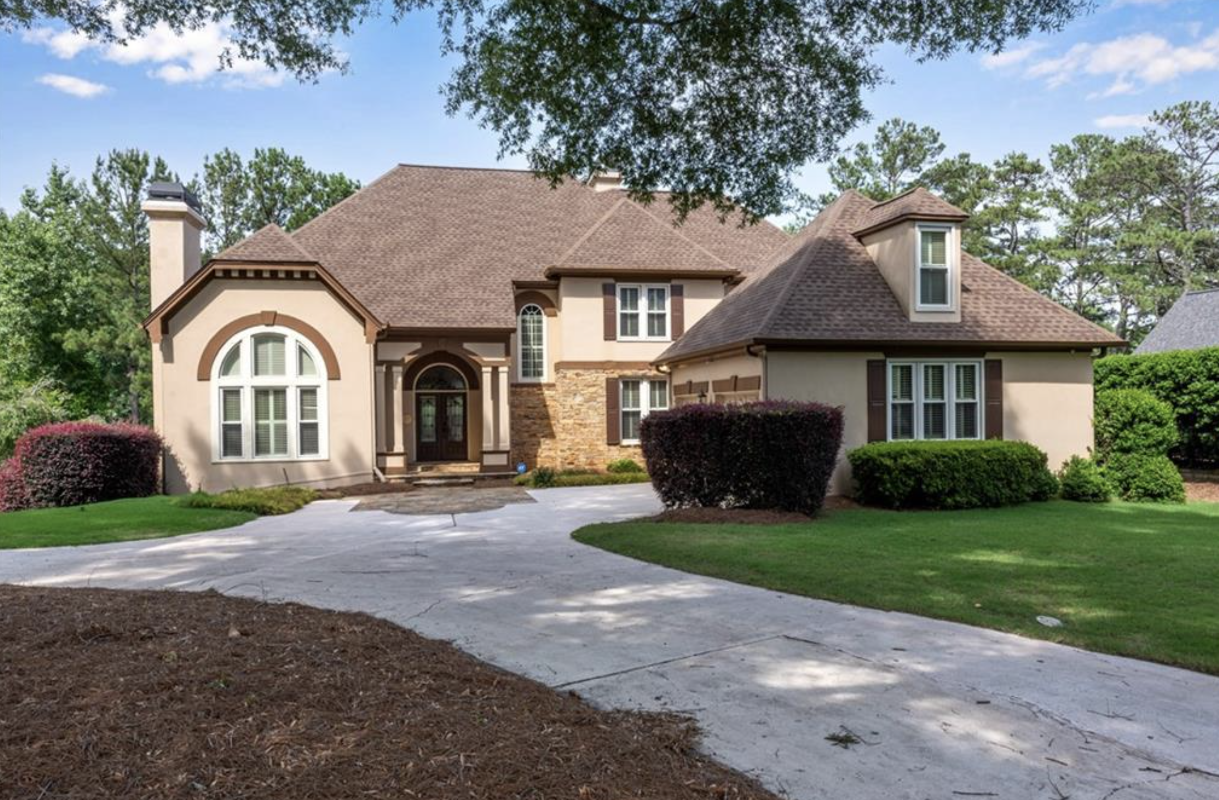 1006 Quaker Ridge Way